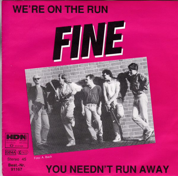 Cover Fine (8) - We're On The Run (7, Single) Schallplatten Ankauf