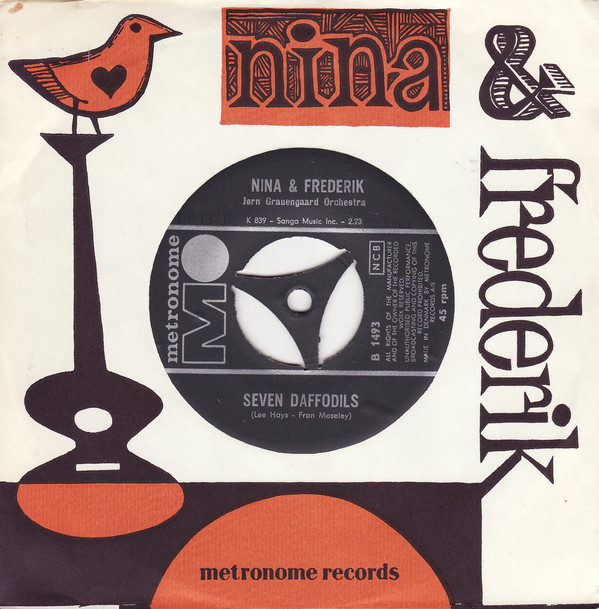 Cover Nina & Frederik, Jørn Grauengaard Orchestra* - Vaya Con Dios (7, Single) Schallplatten Ankauf