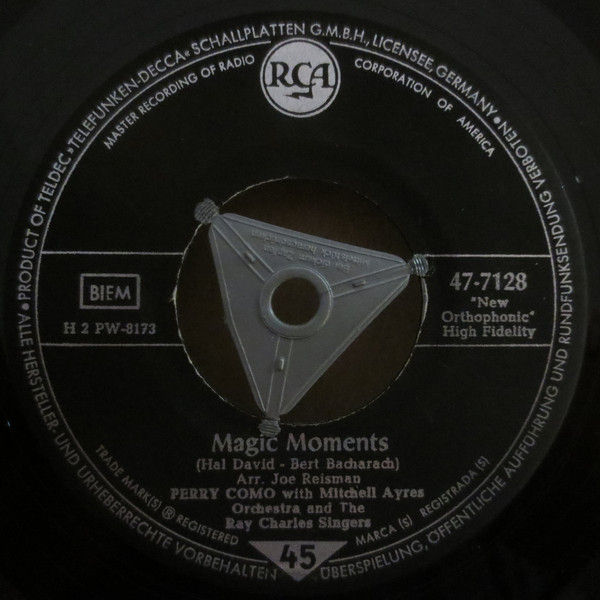 Cover Perry Como - Magic Moments / Catch A Falling Star (7, Single) Schallplatten Ankauf