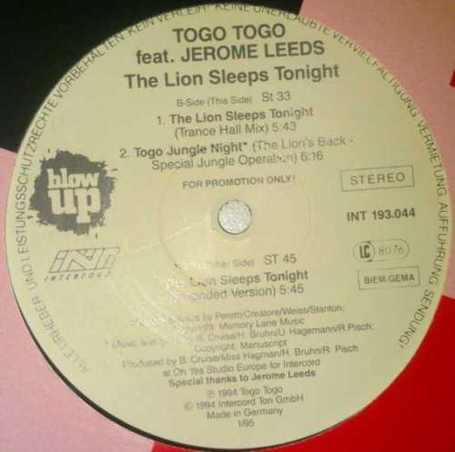 Cover Togo Togo Feat. Jerome Leeds - The Lion Sleeps Tonight (12, Promo) Schallplatten Ankauf