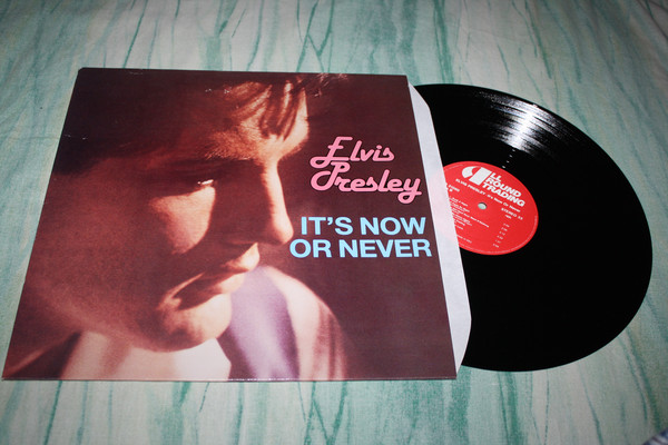 Cover Elvis Presley - It's Now Or Never (LP, Comp) Schallplatten Ankauf