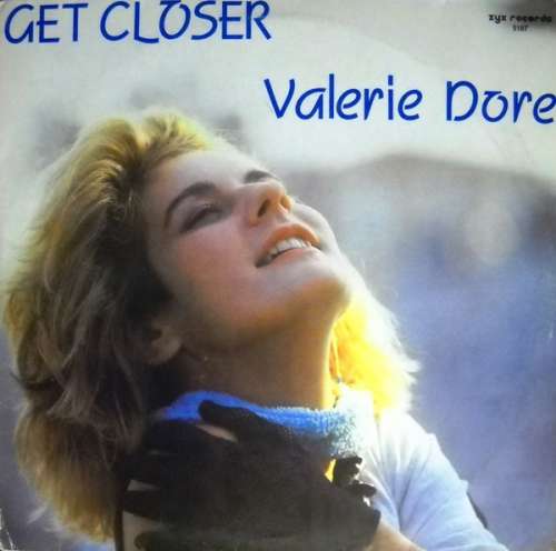 Cover Valerie Dore - Get Closer (12) Schallplatten Ankauf