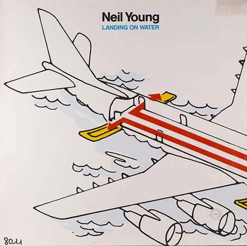 Cover Neil Young - Landing On Water (LP, Album) Schallplatten Ankauf