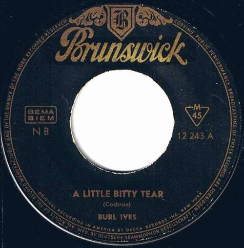Cover Burl Ives - A Little Bitty Tear / Shanghied (7, Single) Schallplatten Ankauf