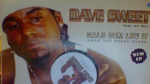 Cover Dave Sweet (2) Featuring MC Red (6) - Gals Dem Luv It (12, EP) Schallplatten Ankauf