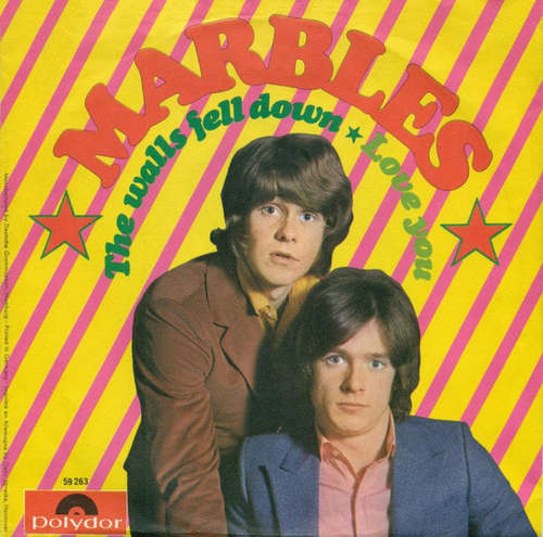 Cover Marbles (3) - The Walls Fell Down / Love You (7, Single) Schallplatten Ankauf