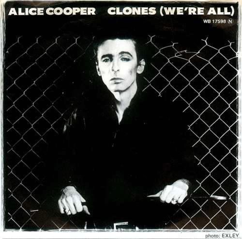 Cover Alice Cooper (2) - Clones (We're All) (7, Single) Schallplatten Ankauf
