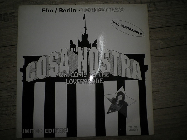 Cover Cosa Nostra (2) - Welcome To The Loveparade E.P. (12, EP) Schallplatten Ankauf