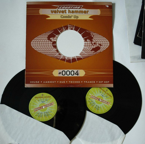 Cover Velvet Hammer (2) - Comin' Up (2x12, Maxi) Schallplatten Ankauf