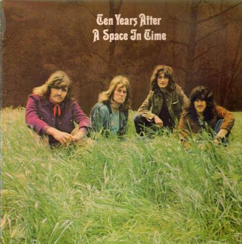 Cover A Space In Time Schallplatten Ankauf