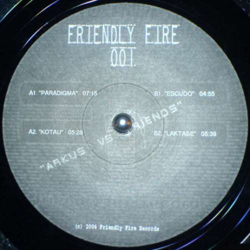 Cover Arkus* vs Friends* - Friendly Fire 001 (12) Schallplatten Ankauf