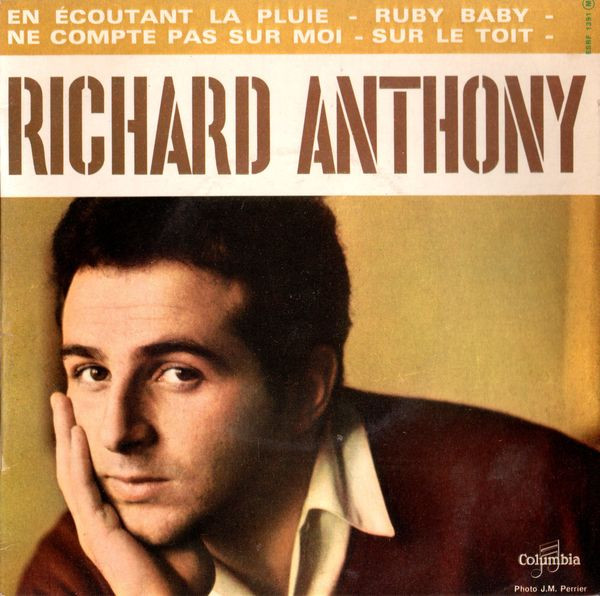 Cover Richard Anthony (2) - En Écoutant La Pluie (7, EP) Schallplatten Ankauf
