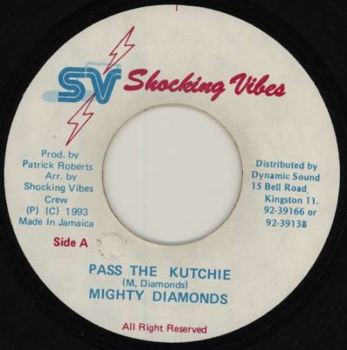 Cover Mighty Diamonds* - Pass The Kutchie (7) Schallplatten Ankauf