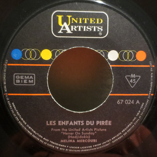 Cover Melina Mercouri / Manos Hadjidakis And His Orchestra - Les Enfants Du Pirée / Never On Sunday (7, Single) Schallplatten Ankauf