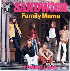 Cover Sandwich (3) - Family Mama / I Need Love (7, Single) Schallplatten Ankauf