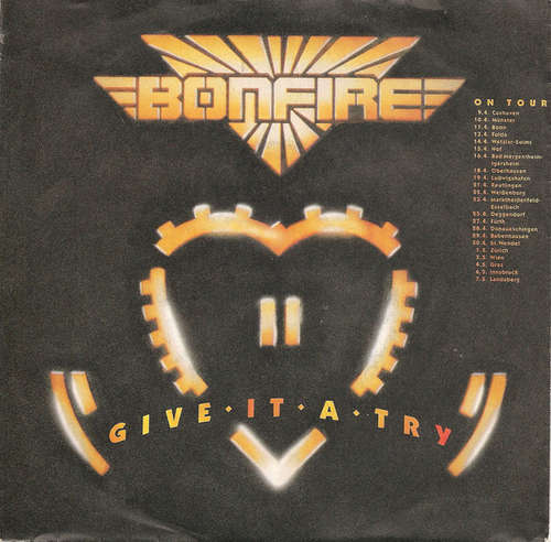 Cover Bonfire - Give It A Try (7, Single) Schallplatten Ankauf