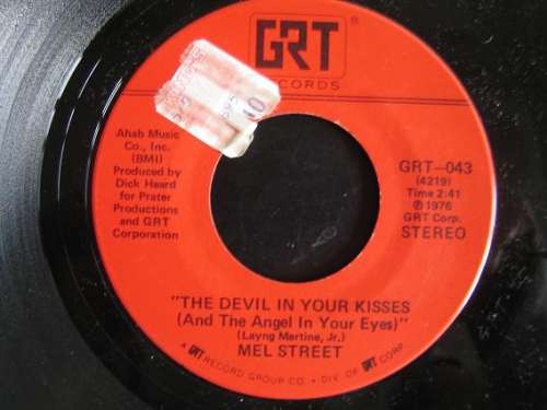 Cover Mel Street - The Devil In Your Kisses (And The Angel In Your Eyes) (7) Schallplatten Ankauf