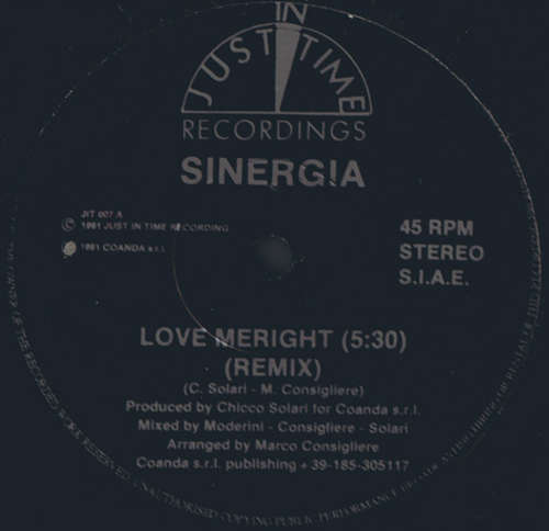 Cover Sinergia - Love Me Right (12) Schallplatten Ankauf