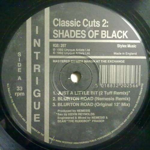 Cover Shades Of Black - Classic Cuts 2 (12) Schallplatten Ankauf