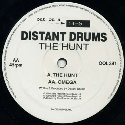 Cover Distant Drums - The Hunt (12) Schallplatten Ankauf