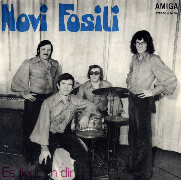 Cover Novi Fosili - Es Liegt An Dir / Margarita (7, Single) Schallplatten Ankauf