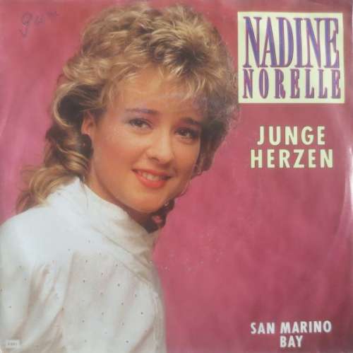 Cover Nadine Norelle* - Junge Herzen (7, Single) Schallplatten Ankauf