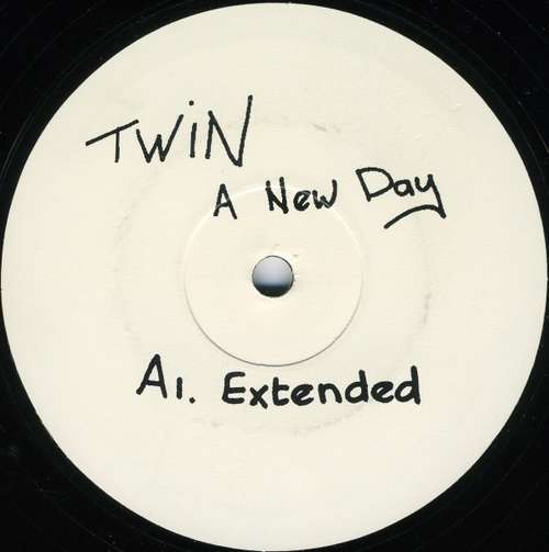 Cover Twin - A New Day (12, W/Lbl) Schallplatten Ankauf