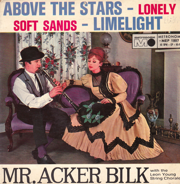 Cover Mr. Acker Bilk* With The Leon Young String Chorale - Above The Stars (7, EP, Mono) Schallplatten Ankauf