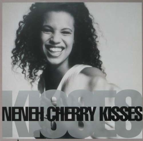Cover Neneh Cherry - Kisses On The Wind (12) Schallplatten Ankauf