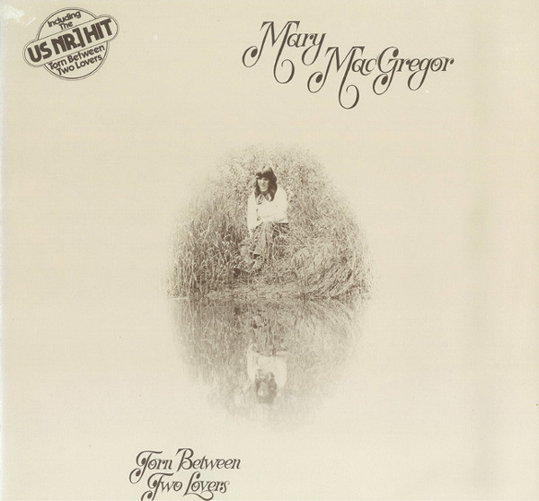 Cover Mary MacGregor - Torn Between Two Lovers (LP, Album) Schallplatten Ankauf
