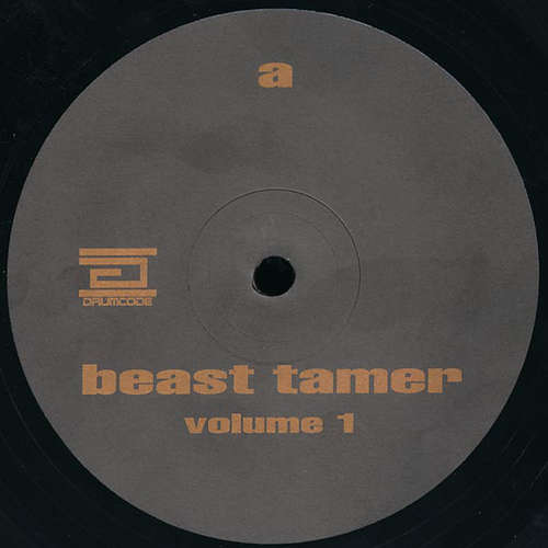Cover Beast Tamer - Volume 1 (12) Schallplatten Ankauf